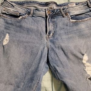 Silver jean capri. Size 18.